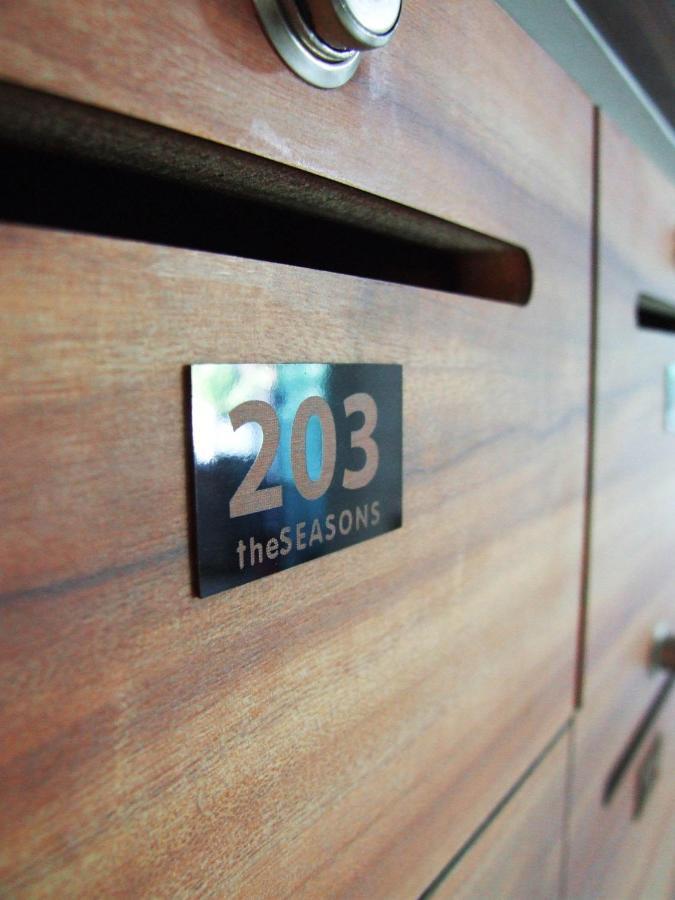 The Seasons Aparthotel Pathum Thani Exterior photo