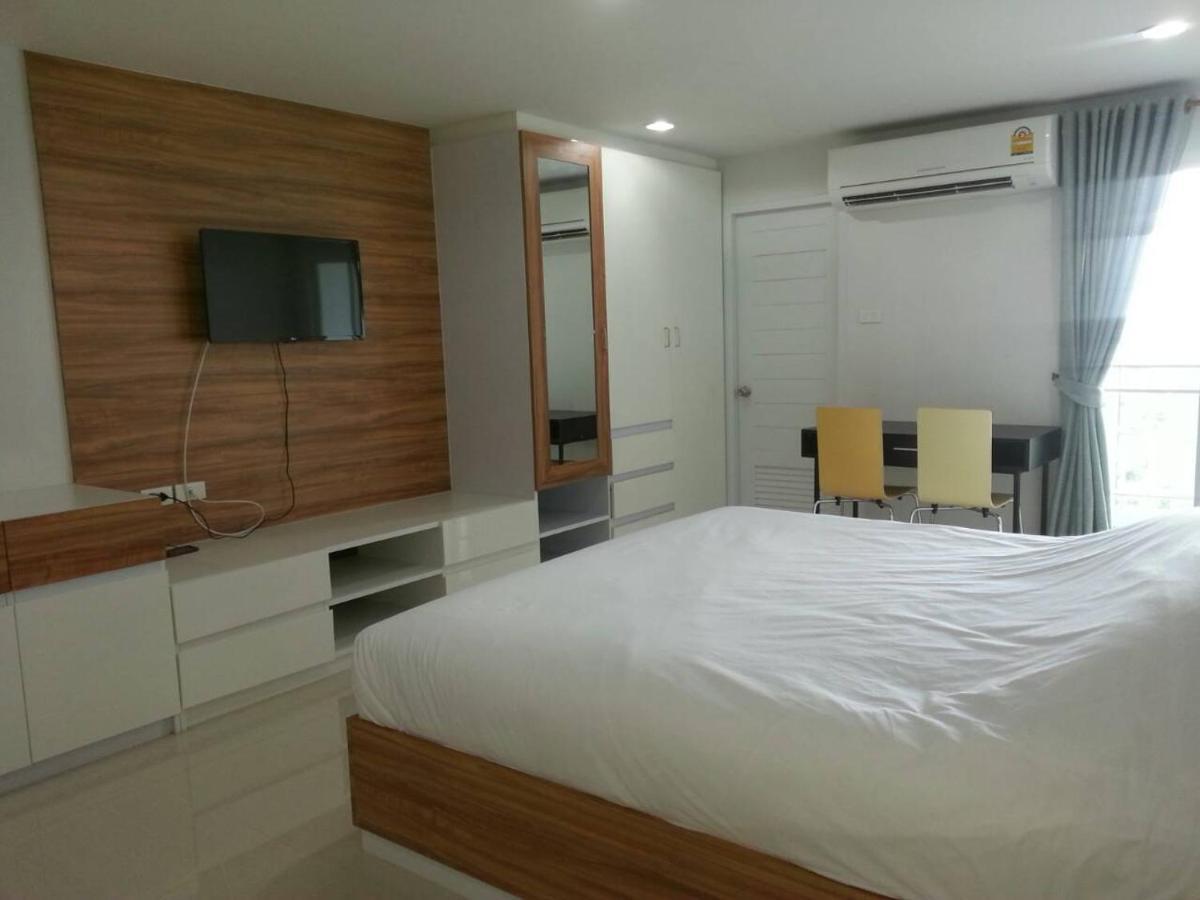 The Seasons Aparthotel Pathum Thani Exterior photo